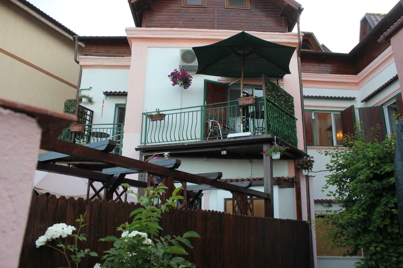 Vila Flavia B&B Констанца Екстериор снимка
