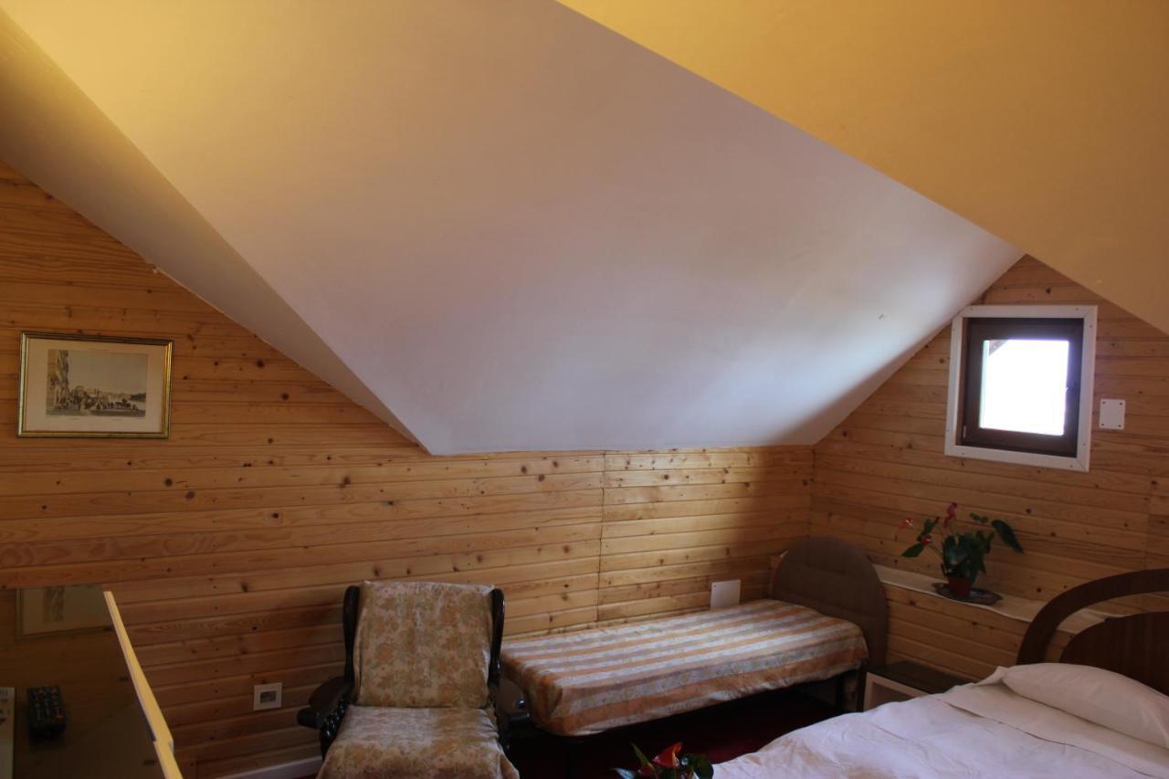 Vila Flavia B&B Констанца Екстериор снимка