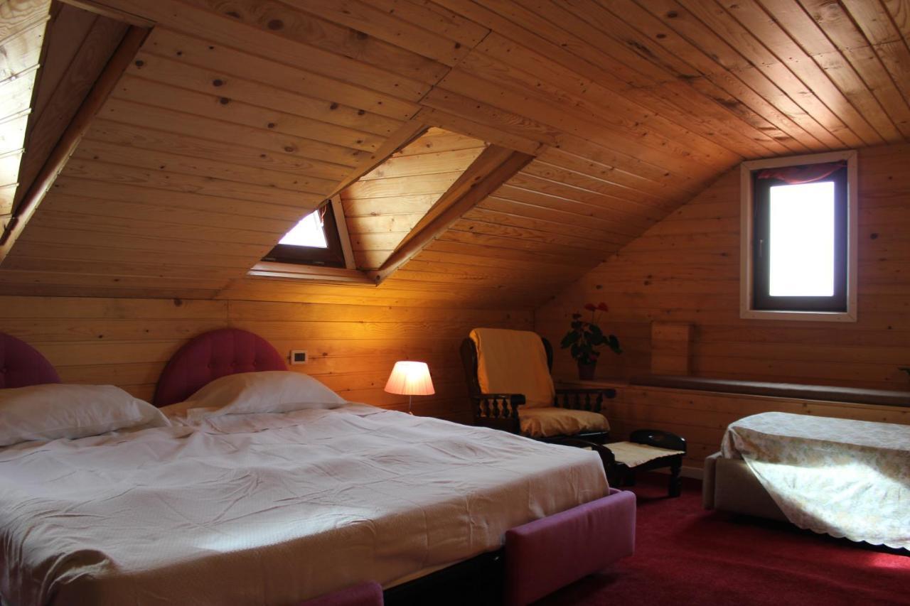 Vila Flavia B&B Констанца Екстериор снимка
